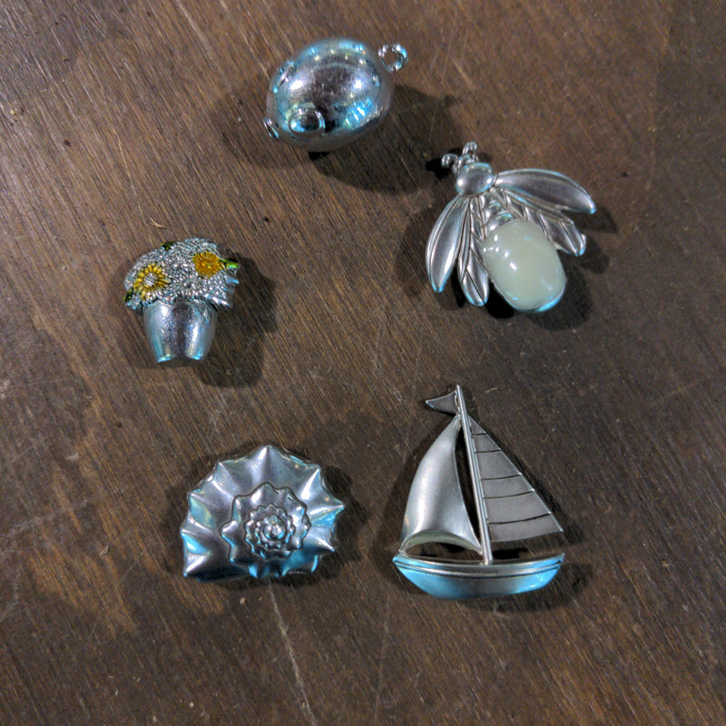 Metal charms - Urban Sprouts