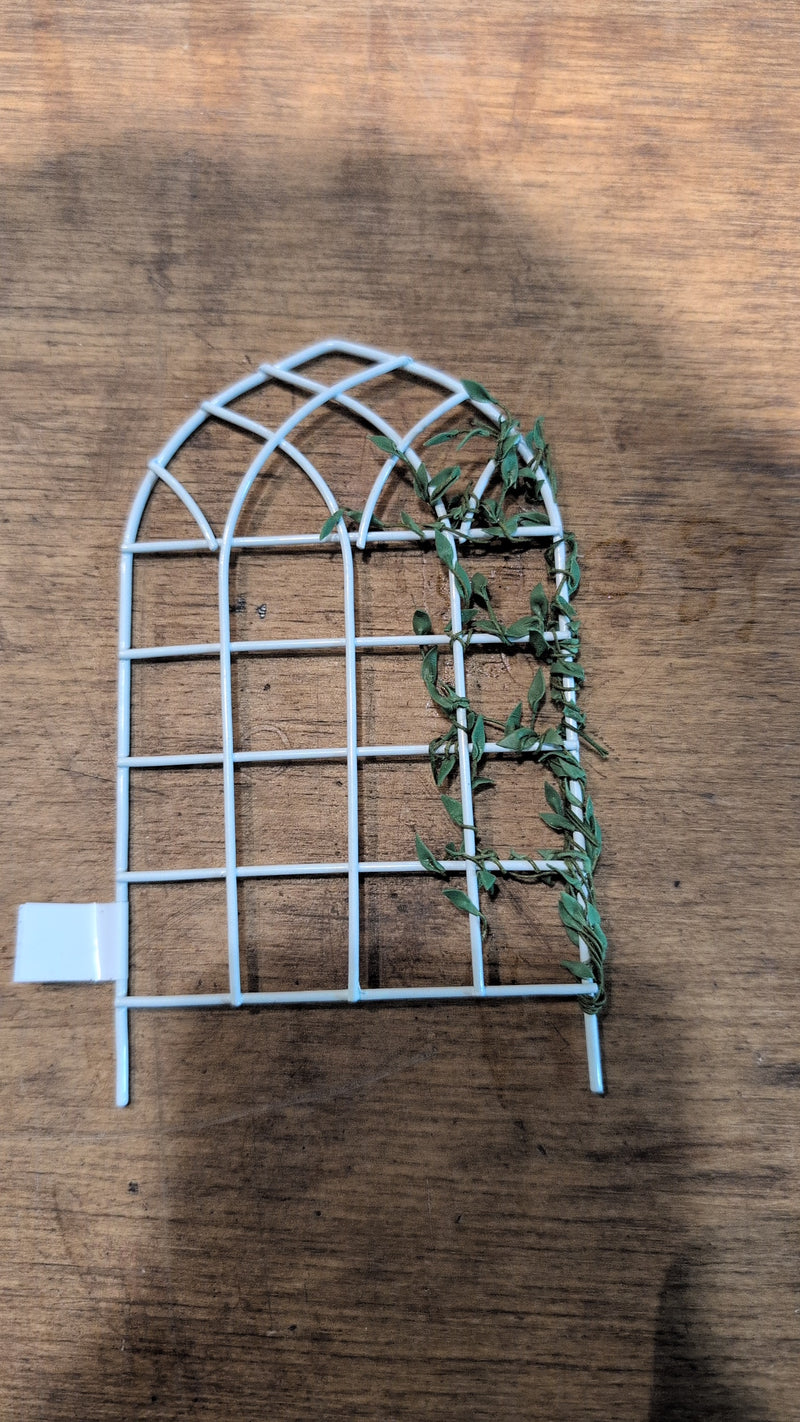 Fairy Garden trellis (vines)