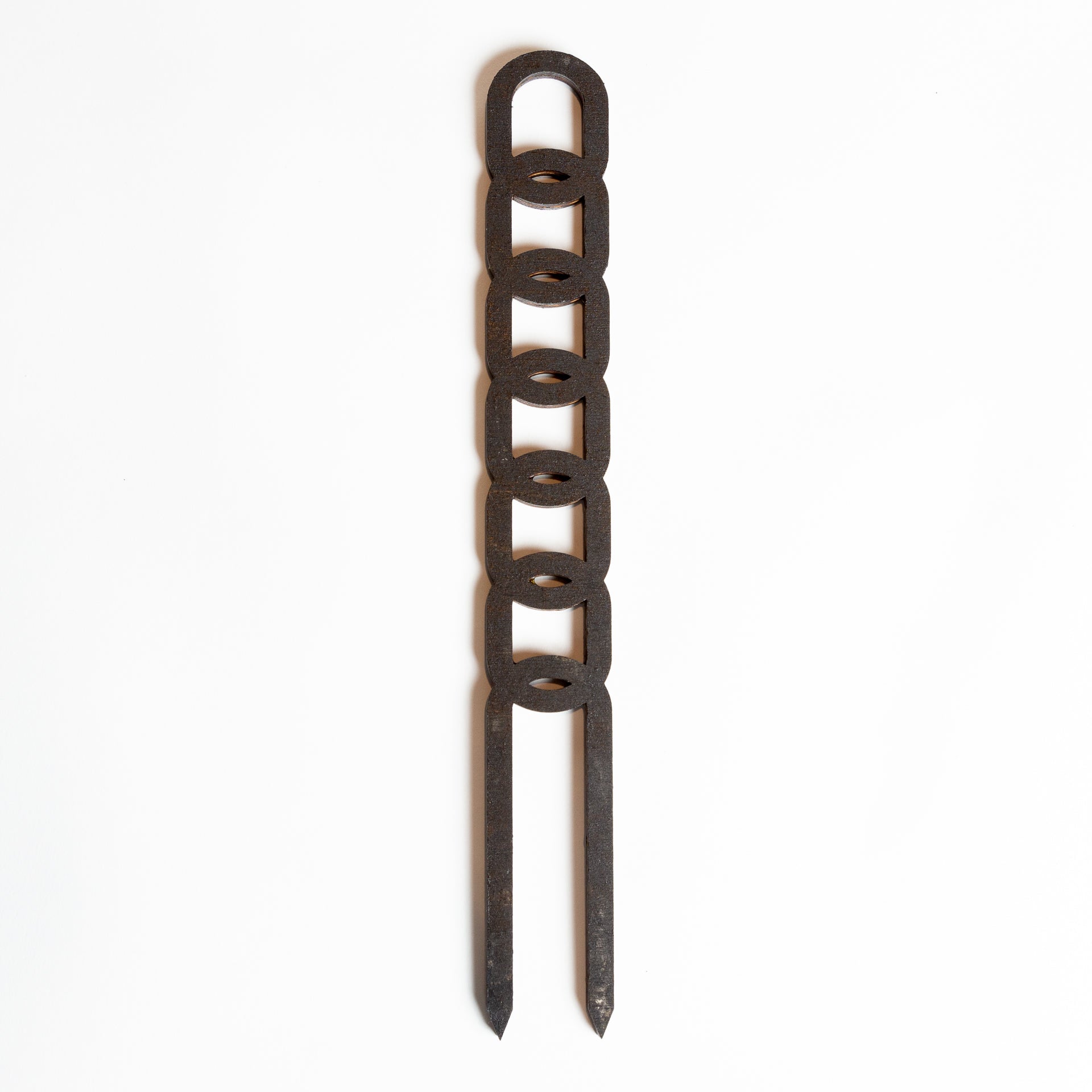 11" Oval Black Chain Link Trellis - Urban Sprouts