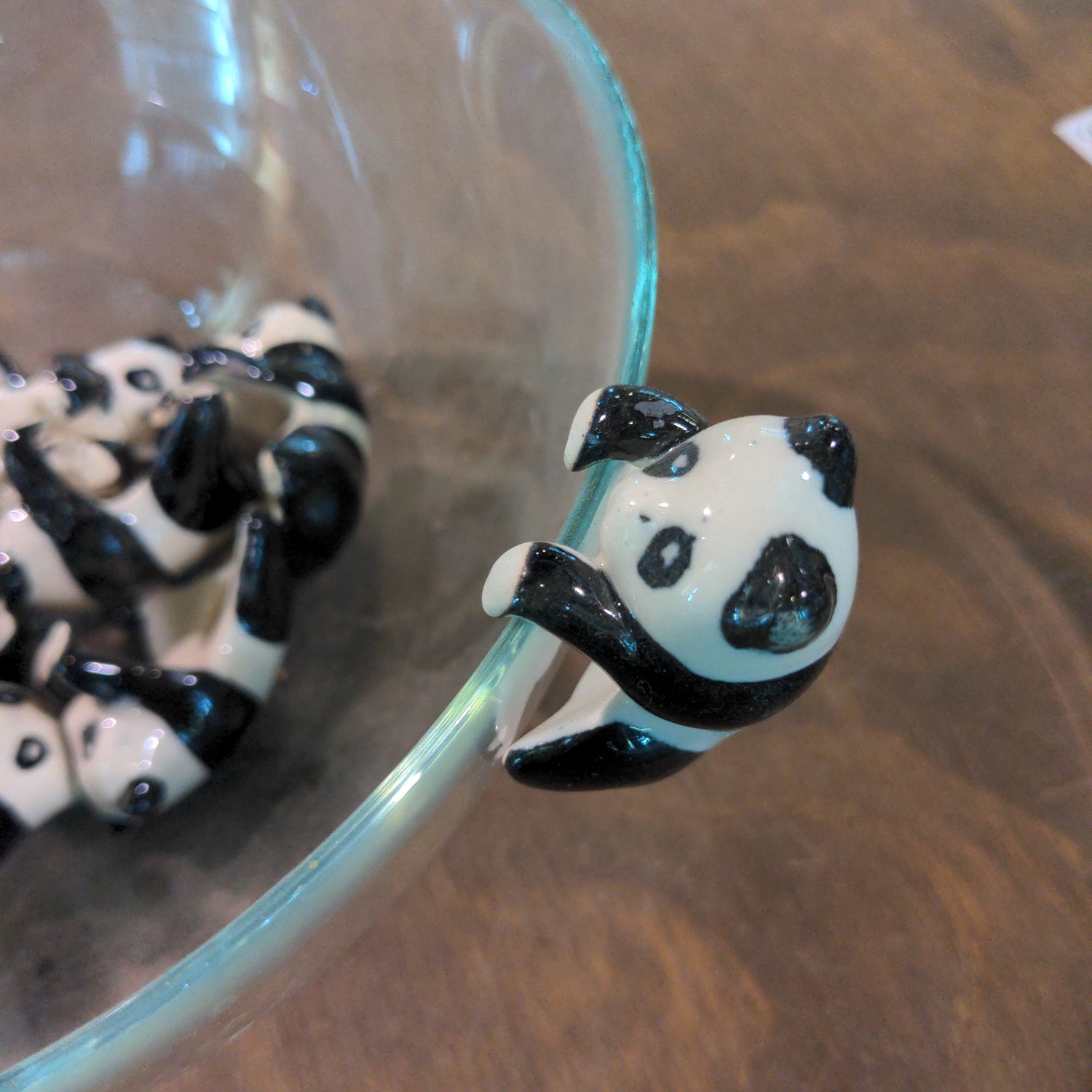 Ceramic hanging panda - Urban Sprouts