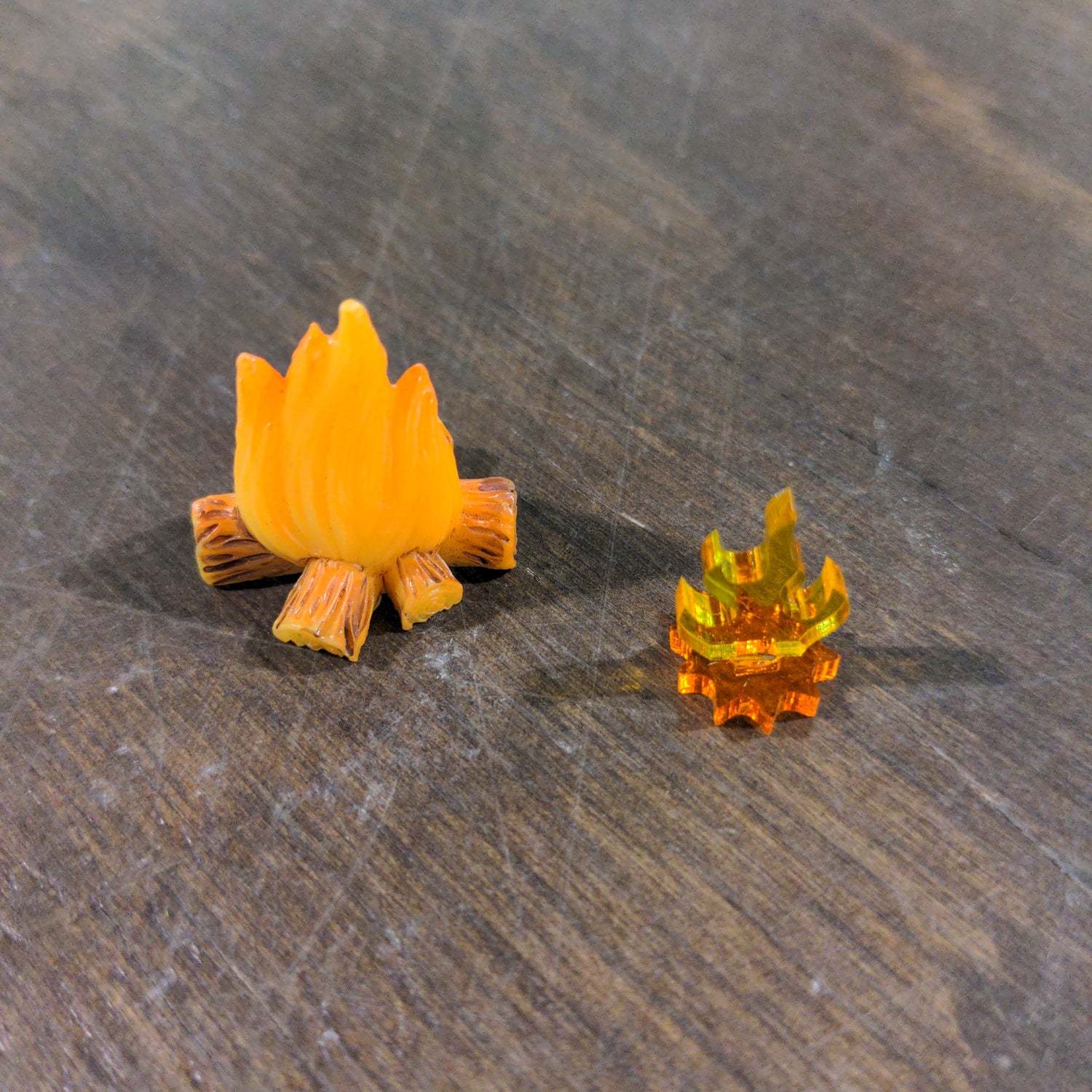 Plastic campfire figure - Urban Sprouts