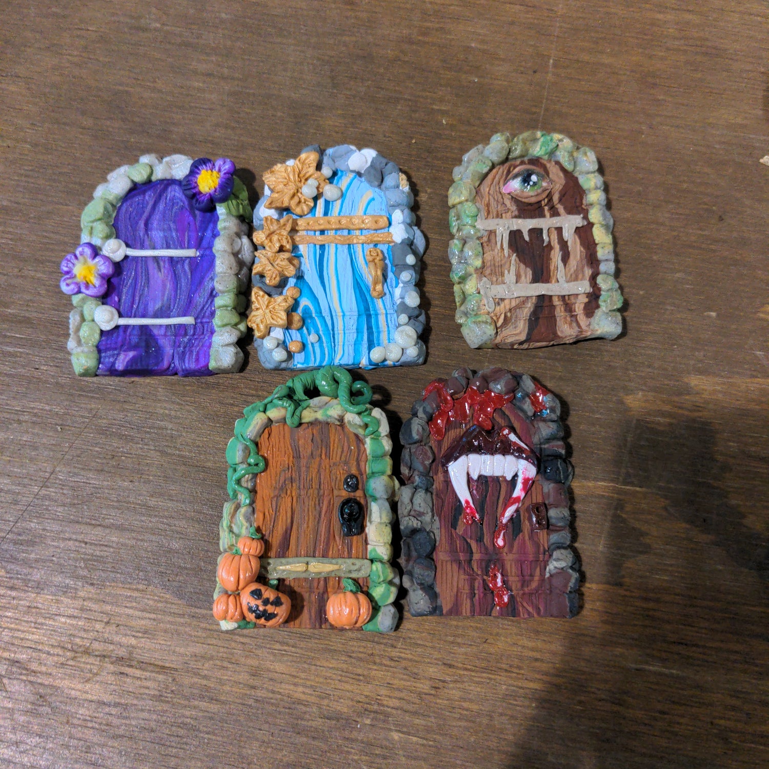 Small clay door - Urban Sprouts