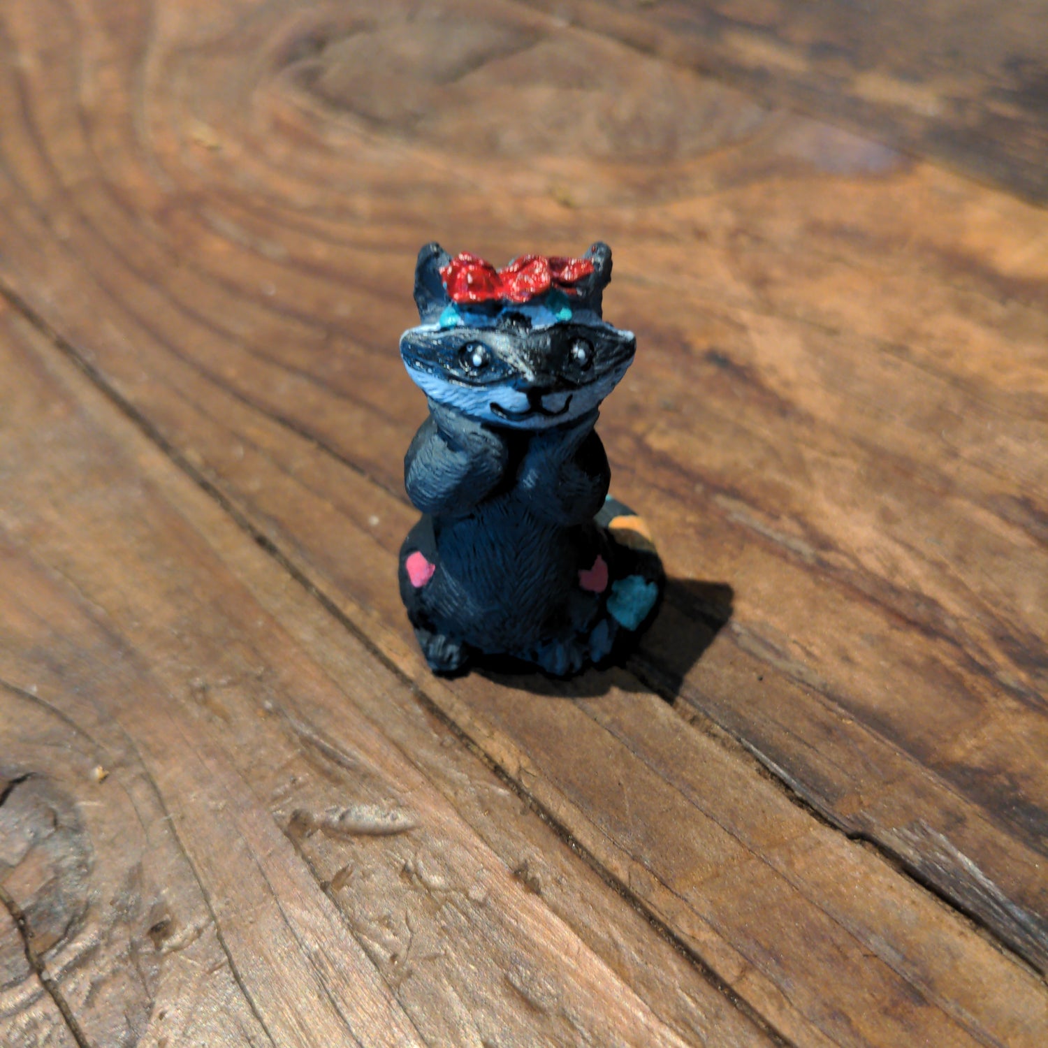 Racoon figure - Urban Sprouts