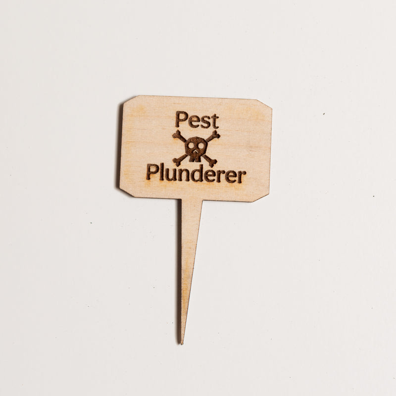 Mini Sign -Pest Plunderer