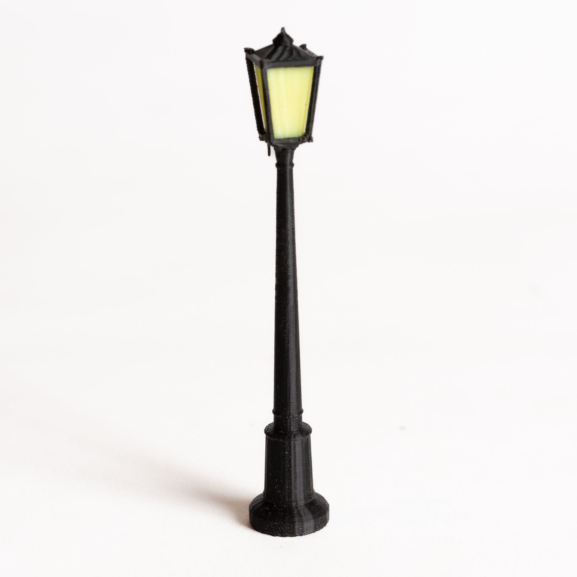 Urban prints lamppost - Urban Sprouts